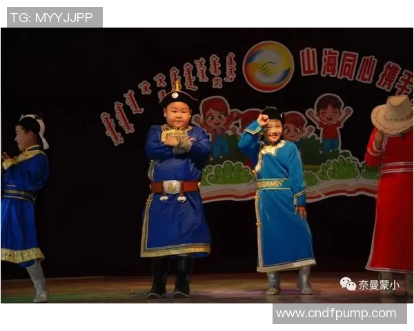 足球明星携手实现足球迷梦想点燃激情与希望的美好时刻